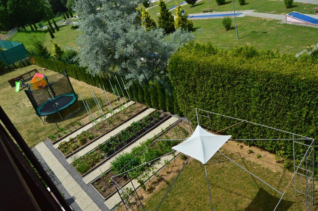 Penzion Oaza Prievidza Exterior foto